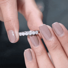 Load image into Gallery viewer, Minimalist Moissanite Flower Wedding Band for Women