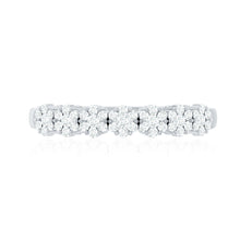Load image into Gallery viewer, Minimalist Moissanite Flower Wedding Band for Women