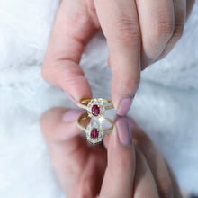 Load image into Gallery viewer, Vintage Engagement Ring with Rhodolite Garnet and Diamond