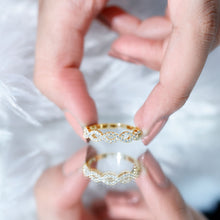 Load image into Gallery viewer, Pave Set Lab Grown Diamond Infinity Wedding Band