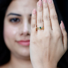 Load image into Gallery viewer, Oval Cut Lab Grown Emerald Wedding Ring Set with Diamond