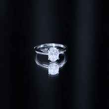 Load image into Gallery viewer, Certified 6X8mm Solitaire Moissanite Oval Engagement Ring