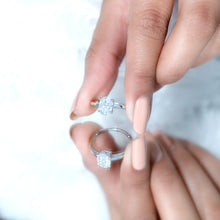 Load image into Gallery viewer, Certified 6X8mm Solitaire Moissanite Oval Engagement Ring