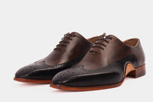 Load image into Gallery viewer, The Royal Hand Craft Black &amp; Brown Wingtip Oxford Men Shoe
