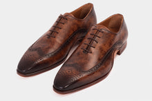 Load image into Gallery viewer, The Royal Hand Craft Brown Wingtip Oxford Men Shoe