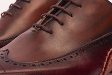 Load image into Gallery viewer, The Royal Hand Craft Burgundy Wingtip Oxford Men Shoe