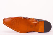 Load image into Gallery viewer, The Royal Hand Craft Burgundy Wingtip Oxford Men Shoe