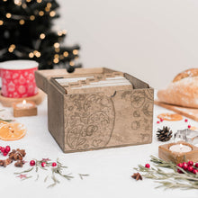 Load image into Gallery viewer, Wooden Recipe Box – Pizza Lovers Edition