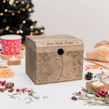 Load image into Gallery viewer, Wooden Recipe Box – Pizza Lovers Edition