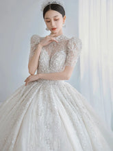Load image into Gallery viewer, Luxury White Wedding Dress With Beads EDW151