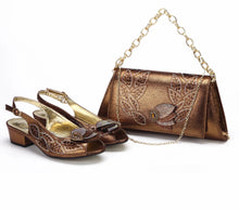 Load image into Gallery viewer, Elegant Low Heels Ladies Shoes And Bag Set - ED110