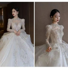 Load image into Gallery viewer, High-Quality Wedding Gown With Floral Pattern EDL876