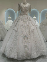 Load image into Gallery viewer, Luxurious Off Shoulder French Wedding Dress EDW325