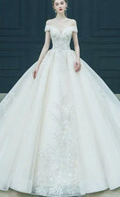 Load image into Gallery viewer, Elegant Off The Shoulder Wedding Gown EDW469