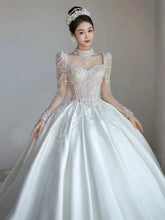Load image into Gallery viewer, Luxurious French Satin Wedding Dress EDW105