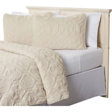Load image into Gallery viewer, King size Coastal Beach Starfish Seashells Sea Horse Sand Tan 3-Piece Quilt Set