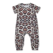 Load image into Gallery viewer, Short sleeves ribbed leopard baby boy romper