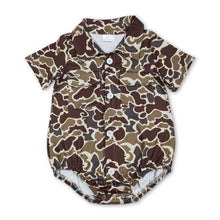 Load image into Gallery viewer, Short sleeves camo print pockets baby boy button romper