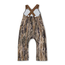 Load image into Gallery viewer, Brown straps deer embroidery pocket camo baby boy jumpsuit
