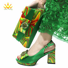 Load image into Gallery viewer, Italian Design Shoes Matching Bag Set EDT543