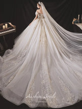 Load image into Gallery viewer, Luxury Boat Neck Wedding Dress EDL108