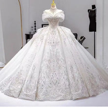 Load image into Gallery viewer, New Luxury Bridal Gown EDL675