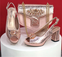 Load image into Gallery viewer, Open Toe Women Heels Shoes And Bag Set GRT543