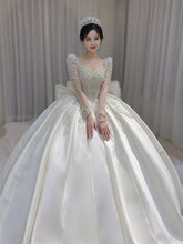 Load image into Gallery viewer, Luxurious Long Sleeves Wedding Satin Gown EDW21
