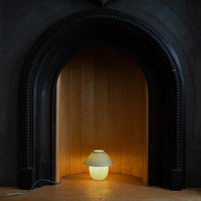 Load image into Gallery viewer, Scoop Lamp