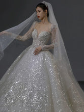 Load image into Gallery viewer, Latest Classic Wedding Gown EDW356