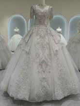 Load image into Gallery viewer, Luxurious Off Shoulder French Wedding Dress EDW325