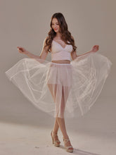 Load image into Gallery viewer, Short Soft White Tulle Skirt for Women , Flowy Mini Tulle Skirt, Bridal Party Skirt, Bachelorette Skirt