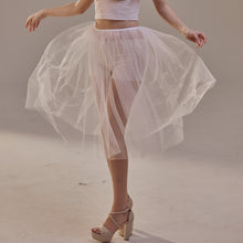 Load image into Gallery viewer, Short Soft White Tulle Skirt for Women , Flowy Mini Tulle Skirt, Bridal Party Skirt, Bachelorette Skirt