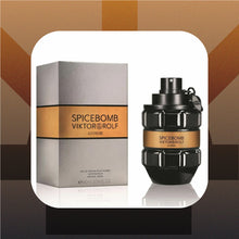 Load image into Gallery viewer, Spicebomb Extreme (Eau de Parfum) Viktor &amp; Rolf Men