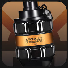 Load image into Gallery viewer, Spicebomb Extreme (Eau de Parfum) Viktor &amp; Rolf Men