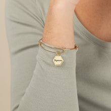 Load image into Gallery viewer, Stepmom 'You're In My Heart Forever' Charm Bangle