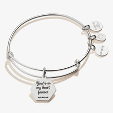 Load image into Gallery viewer, Stepmom 'You're In My Heart Forever' Charm Bangle