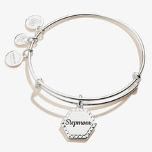 Load image into Gallery viewer, Stepmom 'You're In My Heart Forever' Charm Bangle