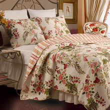Load image into Gallery viewer, Twin size 100% Cotton Quilt Set with Sham in Pink Floral Butterfly