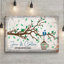 Load image into Gallery viewer, Love Birds Couple Sign