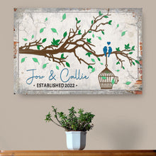 Load image into Gallery viewer, Love Birds Couple Sign