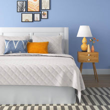 Load image into Gallery viewer, Twin/Twin XL 2-Piece White Polyester Microfiber Diamond Quilted Quilt Set