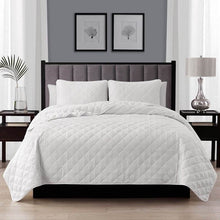 Load image into Gallery viewer, Twin/Twin XL 2-Piece White Polyester Microfiber Diamond Quilted Quilt Set