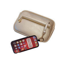 Load image into Gallery viewer, Travelers Treasure RFID
