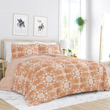 Load image into Gallery viewer, Twin 2 Piece Clay and White Reversible Daisy Medallion Striped Comforter Set
