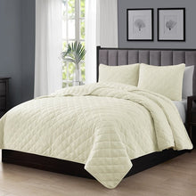 Load image into Gallery viewer, Twin/Twin XL 2-Piece Ivory Microfiber Reversible Diamond Quilt Set