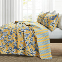 Load image into Gallery viewer, King Size Lightweight Peacocks Polyester Quilt Set Yellow Blue