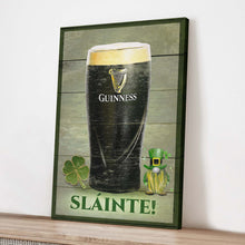 Load image into Gallery viewer, Sláinte! St. Patrick's Day Sign