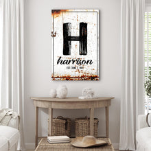 Load image into Gallery viewer, Family Name Portrait Sign