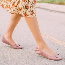 Load image into Gallery viewer, Premium Dusty Rose Flats